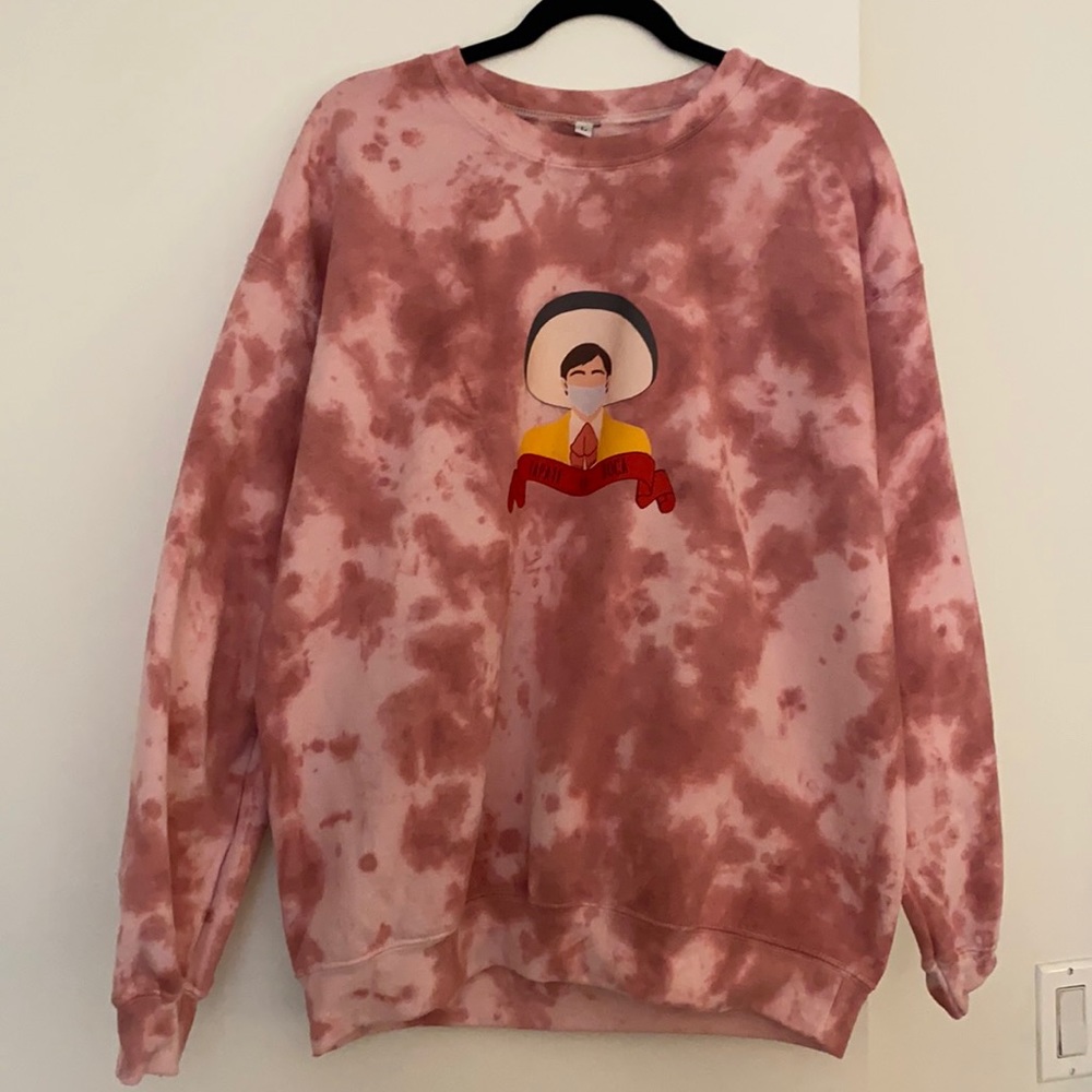 Tie dye crew neck